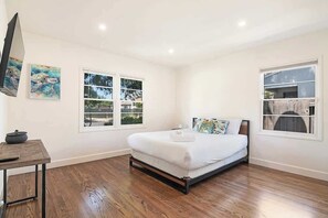 3 dormitorios, tabla de planchar con plancha, wifi y ropa de cama