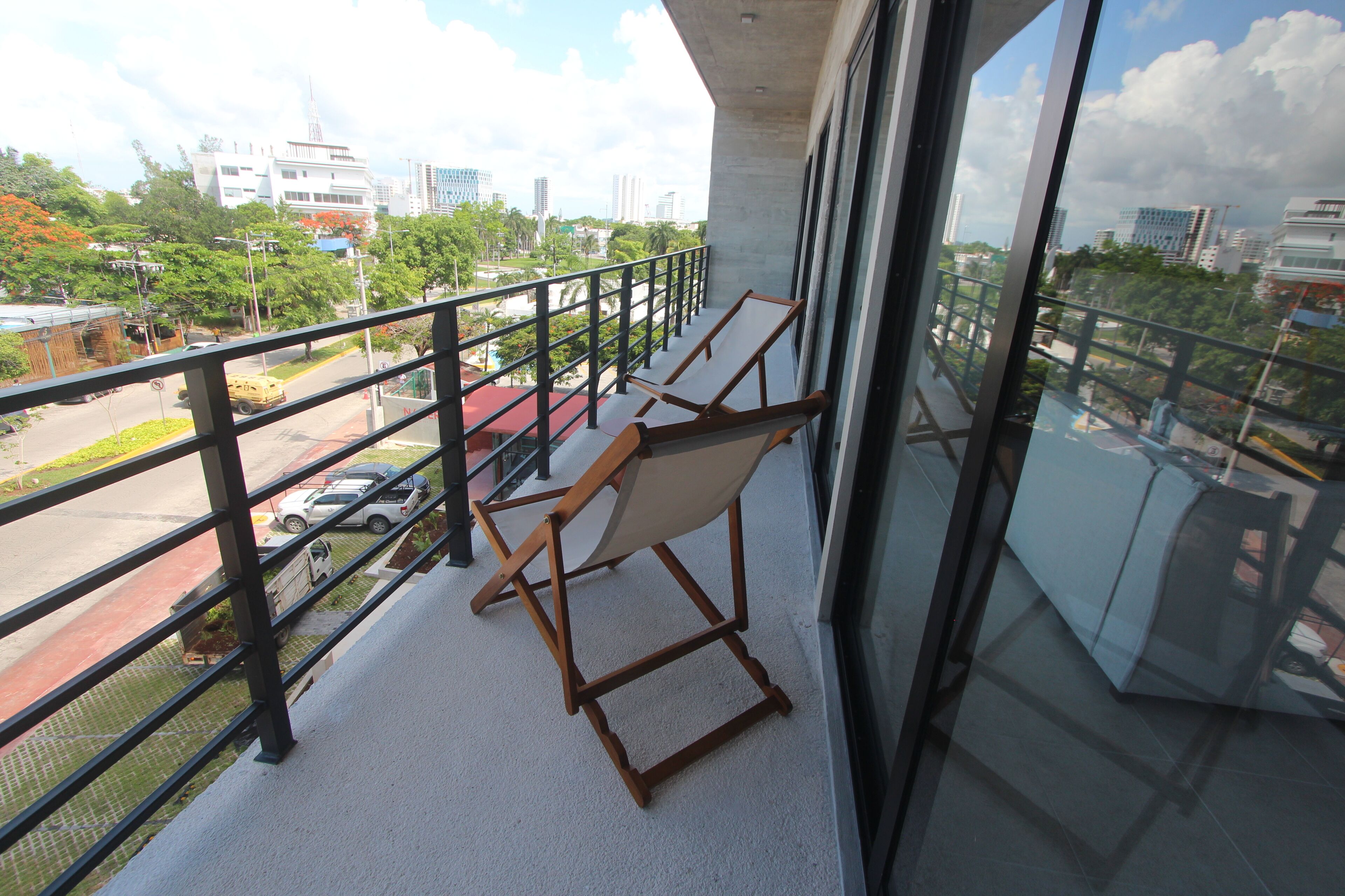 Photo - Everglades Suites