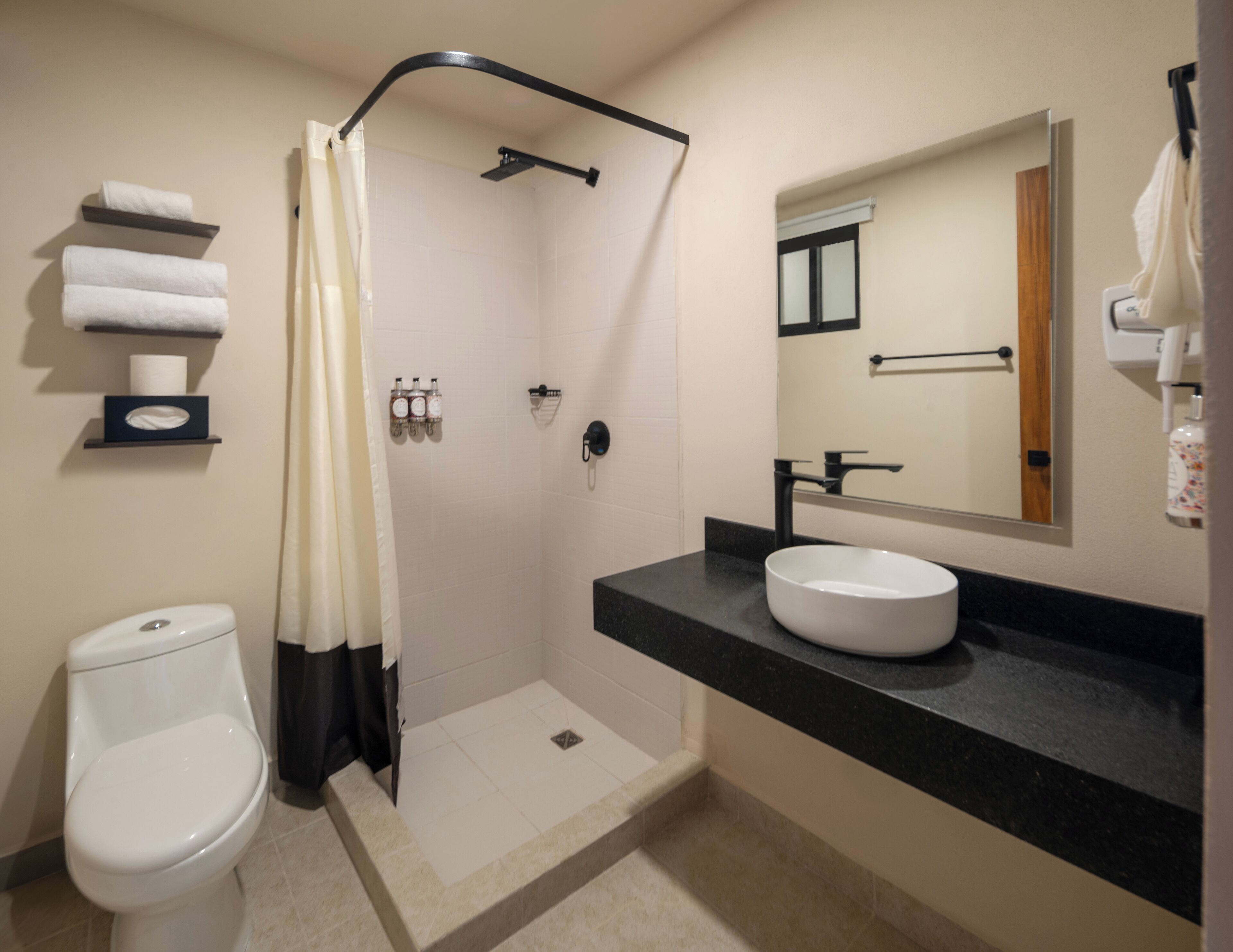 Photo - Everglades Suites