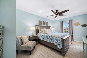 2 bedrooms, iron/ironing board, travel crib, WiFi - Affordable 2BR gulf view condo steps from beach (Gulf Shores)