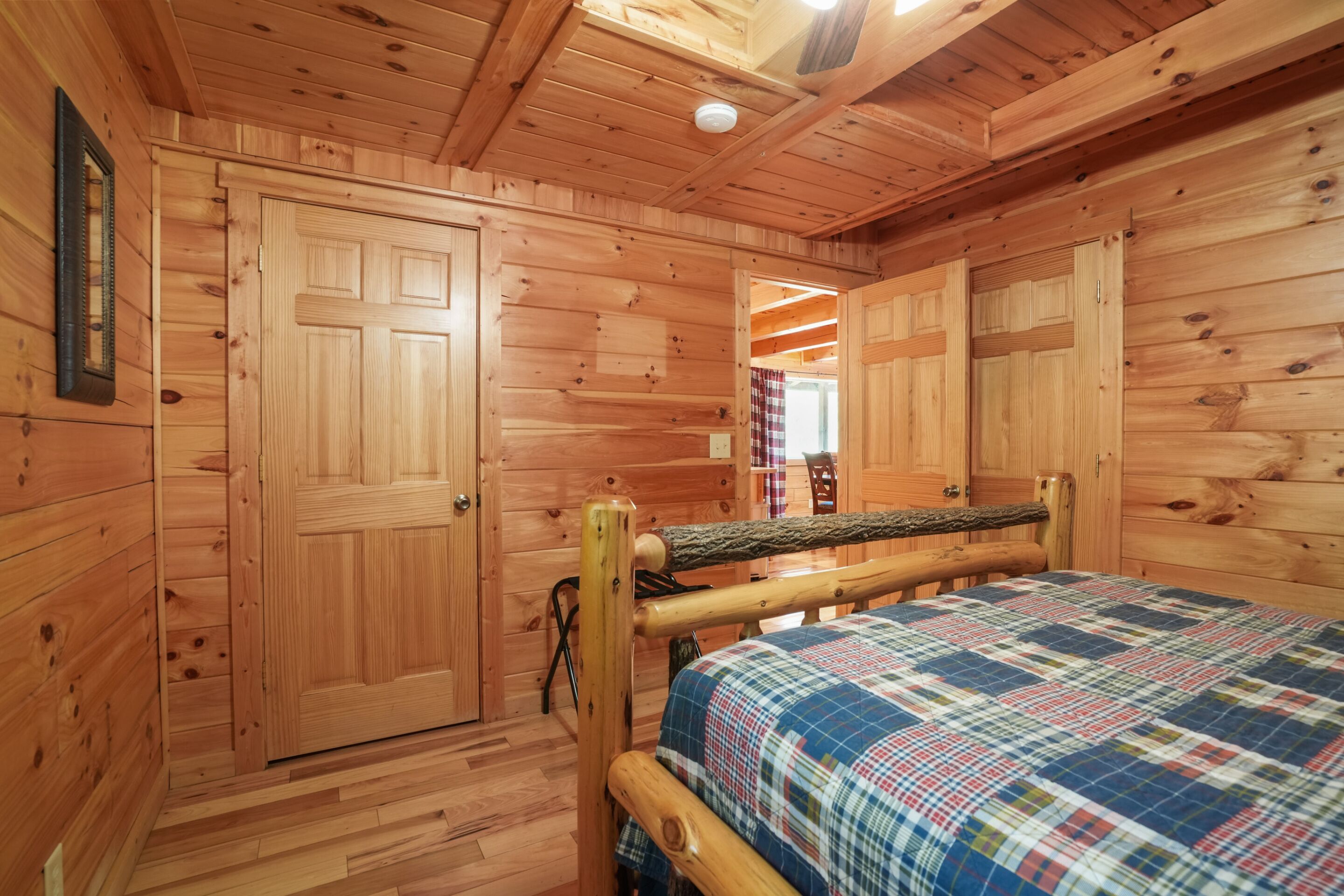4 habitaciones, wifi gratis y ropa de cama 