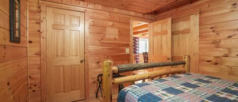4 habitaciones, wifi gratis y ropa de cama