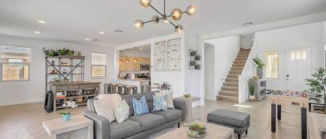 Smart-tv, tv-spel och bordsfotboll