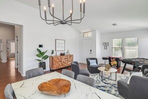 Spielezimmer