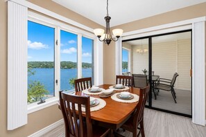 Dining - The Perch @ Kimberling Crossing (Kimberling City)