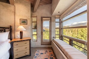 6 chambres, fer et planche à repasser, accès à Internet, literie fournie