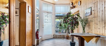 Apartment 'Ferienhaus Nestwärme' with Private Terrace, Private Garden and Wi-Fi