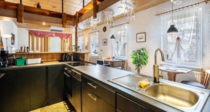 Holiday Apartment 'Ferienhaus Nestwärme' with Private Terrace, Private Garden and Wi-Fi