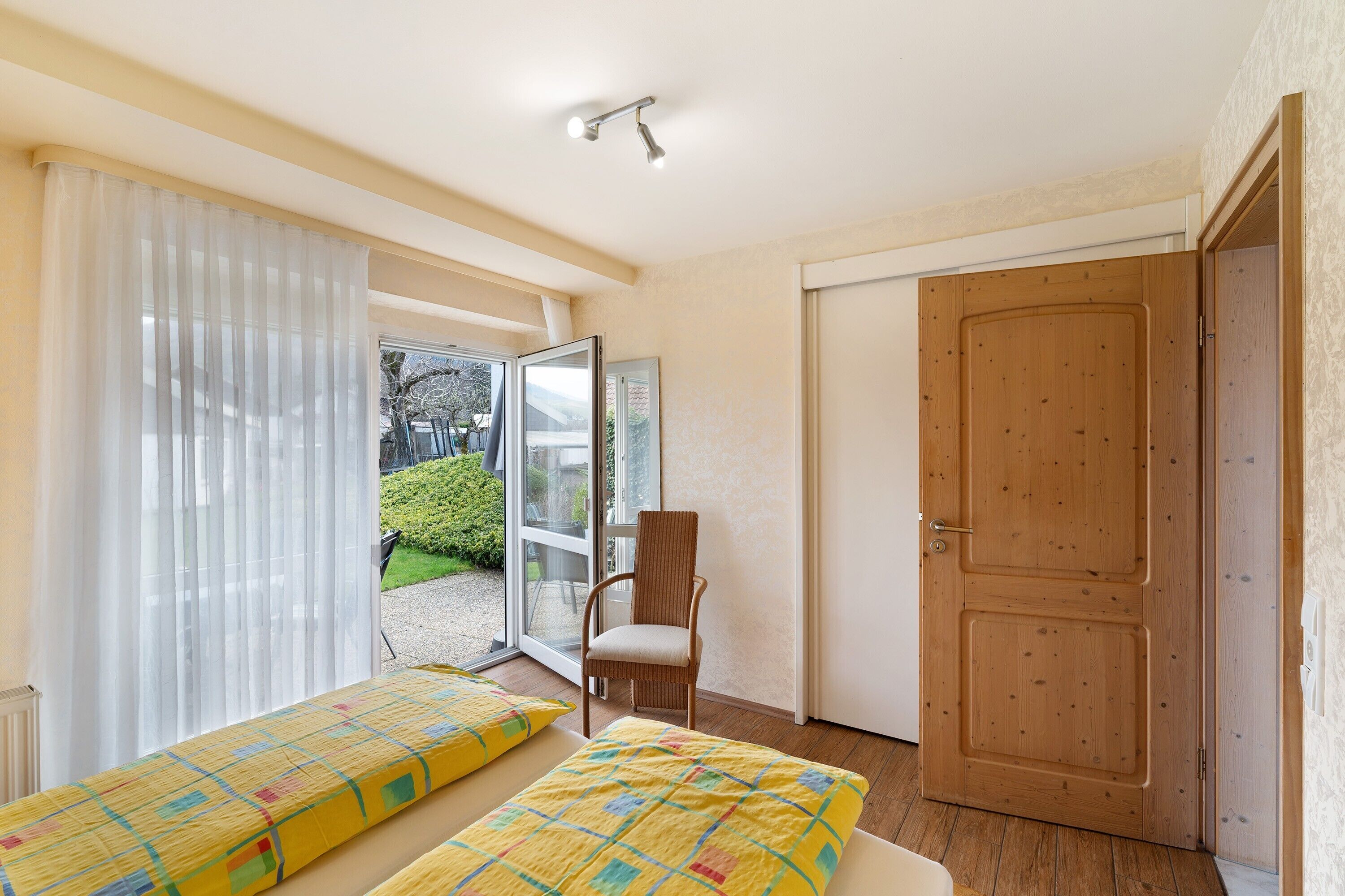2 Schlafzimmer, kostenloses WLAN, Bettwäsche, Rollstuhlgeeignet