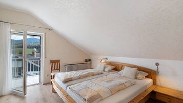 3 sovrum, gratis wi-fi och sÀngklÀder