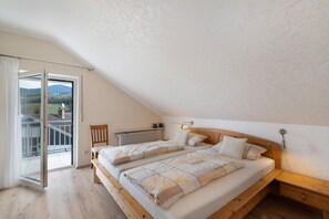 3 chambres, accès au Wi-Fi (inclus), literie fournie