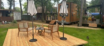 Tiny House Nr 2 with Private Terrace, Wi-Fi, and Air Conditioning