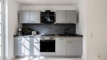 Kühlschrank, Ofen, Herdplatte, Geschirrspüler