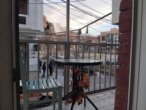 Junior Double Room Single Use | Balcony view - Winetorium (Tbilisi)