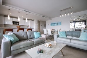 TV - Arenal Dreams (Javea / Xàbia)