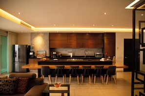 Chaleira elétrica, torradeira