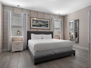 10 soverom, strykejern/-brett, reiseseng for barn og wi-fi (inkludert)