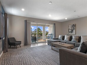 تلفزيون ذكي، ألعاب فيديو، ستيريو