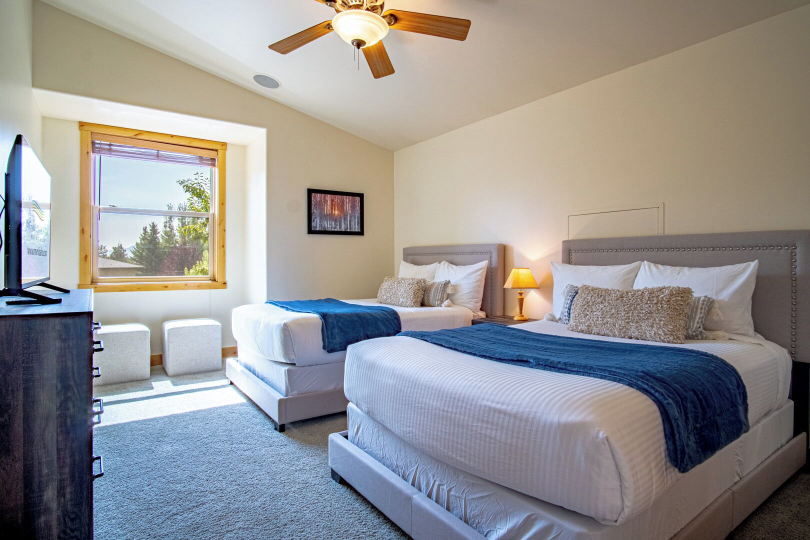 3 bedrooms, desk, iron/ironing board, free WiFi