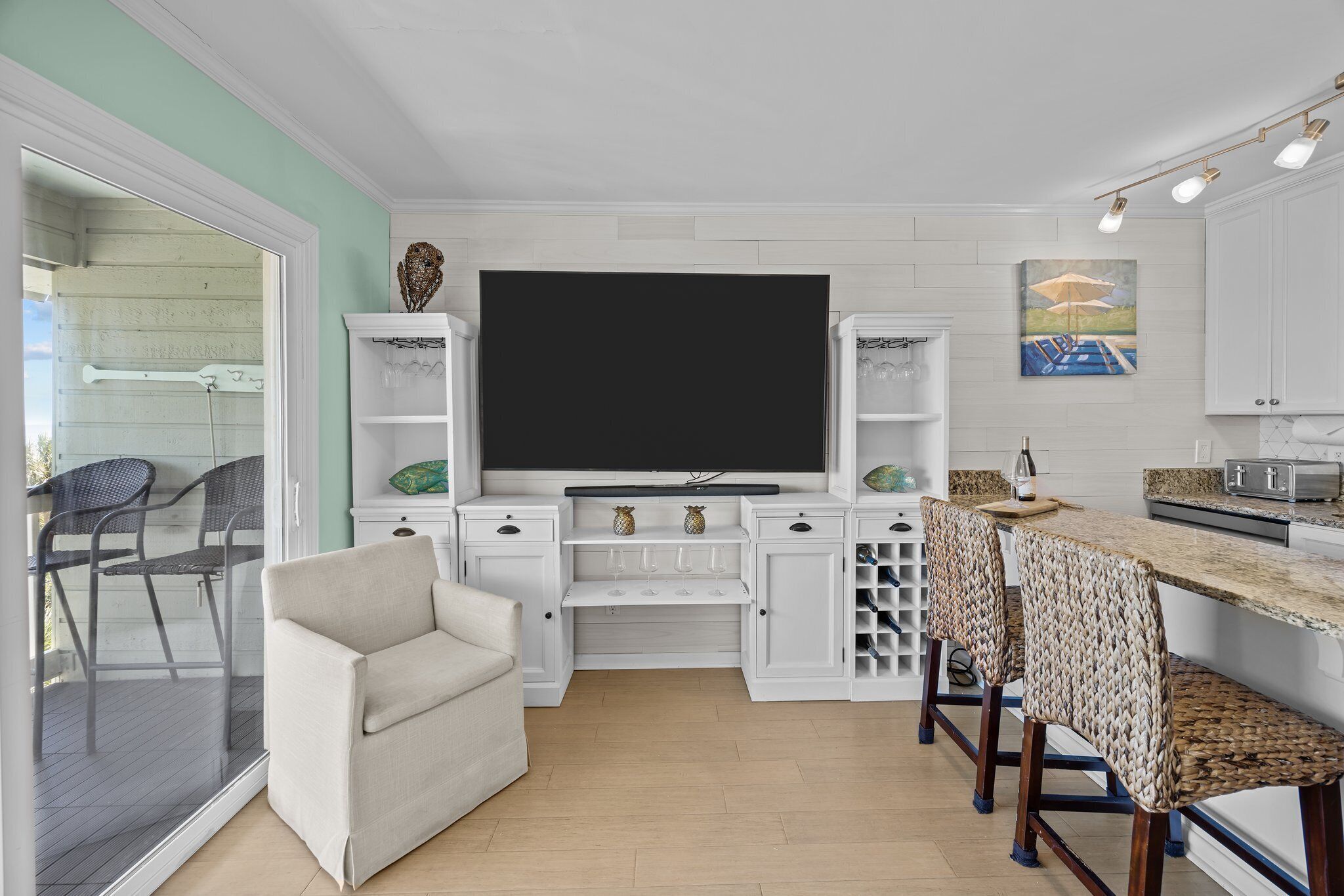 Oceanfront 3rd Floor Condo W/ Spectacular Views! Pool & Pier Access! *Unit 316* - Mount Pleasant, SC