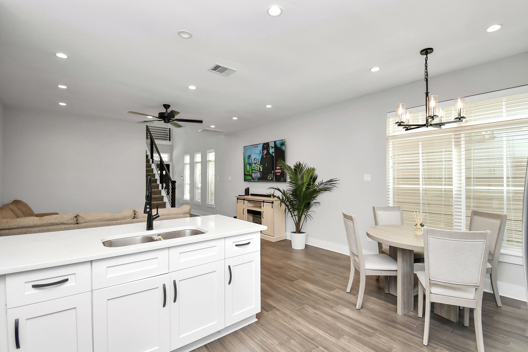 30% Off! Beautiful 3-bedroom House  A Must-see! - Richmond