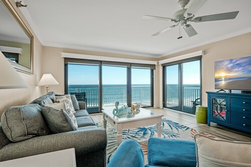 Direct oceanfront 2/2 condo with a large balcony and a heated beachfront pool