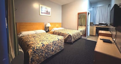 WAYFARE MOTEL