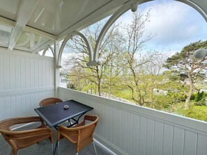 Outdoor dining - Binz Klünderberg - Haus Isabell 1, App. 8 - Klünderberg Binz - Haus Isabell (Binz)