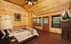 4 bedrooms, free WiFi, bed sheets