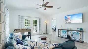 Smart-tv en tafelvoetbal