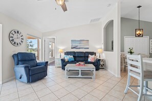 智能電視、 辦公室