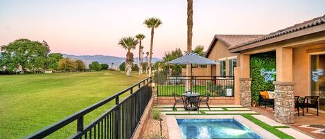 Piscine extérieure, piscine chauffée