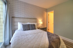4 Schlafzimmer, Schreibtisch, Bügeleisen/Bügelbrett, kostenloses WLAN