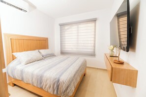 2 slaapkamers, een strijkplank/strijkijzer, wifi, beddengoed