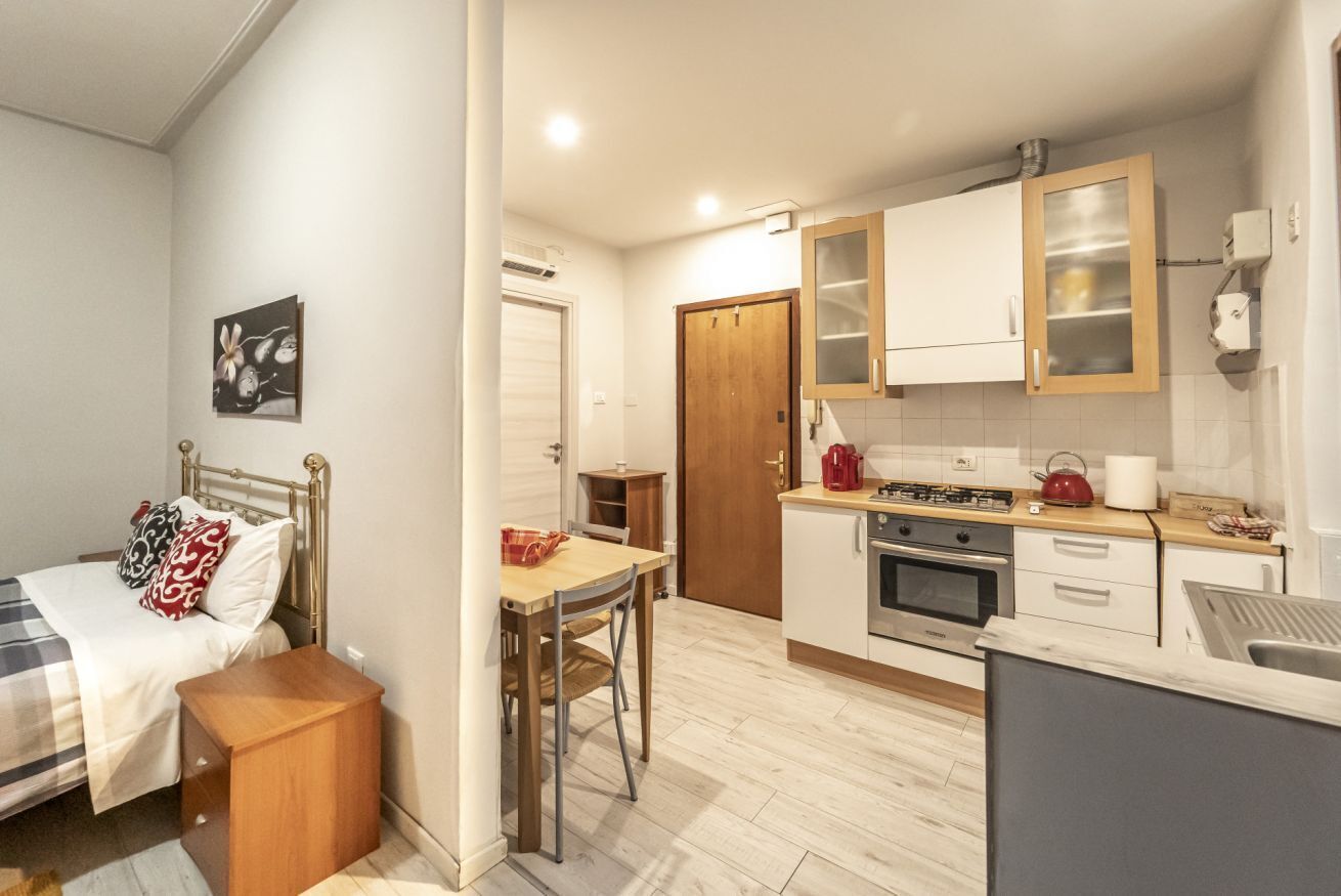 Fer et planche à repasser, draps fournis