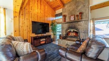 Smart TV, fireplace, foosball, table tennis