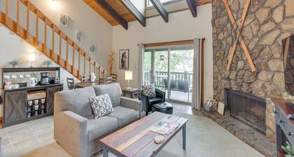 Mountain-View Condo: Walk to Sunriver Resort