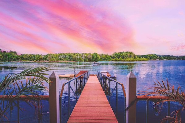 Property grounds - Waterfront Access | Lake Views | Dock | Pool Table (Estill Springs)
