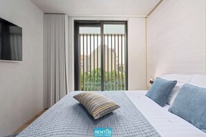 2 habitaciones, escritorio, wifi y ropa de cama