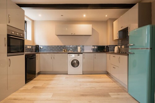 Two adjacent houses in Tarvin Nr Chester - For 26