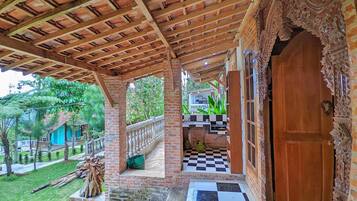 Rumah Wayang | Free WiFi