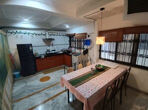 Private kitchen - Daisy Duplex (Nagpur)