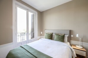 2 habitaciones, tabla de planchar con plancha y wifi gratis 