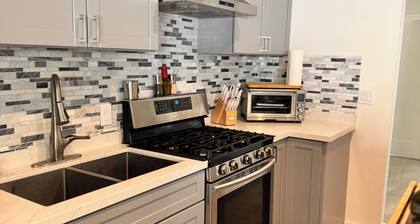 Charming 2-bedroom house in Granada Hill- Los Angeles