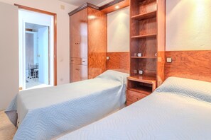 3 habitaciones, wifi gratis y ropa de cama