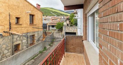 Apartment 'La Serradilla' with Mountain View, Private Terrace and Air Conditioning
