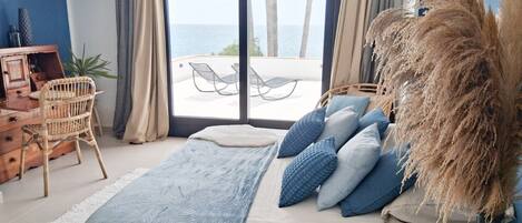 6 bedrooms, free WiFi, bed sheets