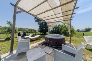 Idromassaggio all'aperto