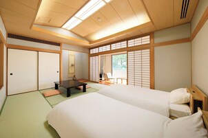 高级房, 无烟房 | 客房内保险箱、免费 WiFi