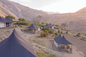 Exterior - Tara Mountain Sarai (Kargil)